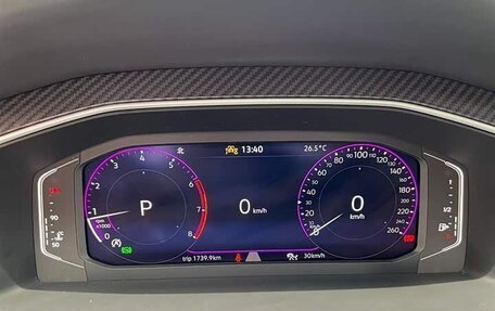 Volkswagen Tiguan II, 2022 год, 2 780 000 рублей, 5 фотография