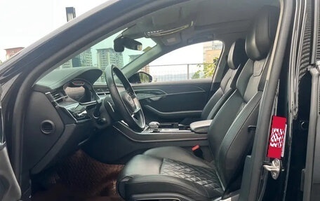 Audi A8, 2021 год, 5 900 000 рублей, 9 фотография