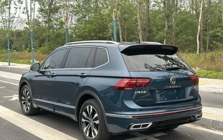 Volkswagen Tiguan II, 2022 год, 3 400 000 рублей, 8 фотография