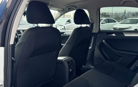 Volkswagen Jetta VI, 2016 год, 1 349 000 рублей, 12 фотография