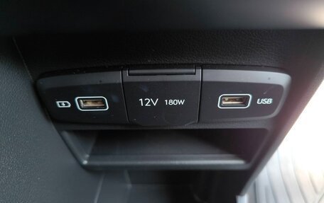 Hyundai Staria, 2023 год, 5 500 000 рублей, 20 фотография