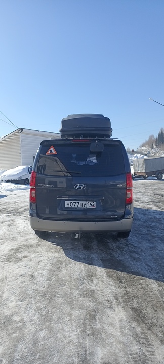 Hyundai Grand Starex Grand Starex I рестайлинг 2, 2018 год, 3 400 000 рублей, 3 фотография