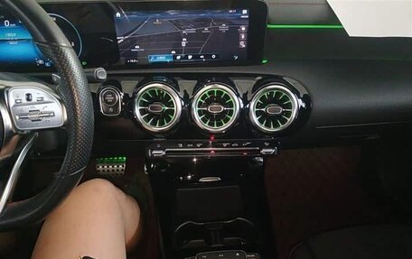 Mercedes-Benz CLA, 2021 год, 2 320 000 рублей, 14 фотография