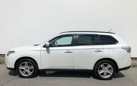 Mitsubishi Outlander III рестайлинг 3, 2012 год, 1 315 000 рублей, 7 фотография