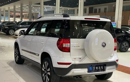 Skoda Yeti I рестайлинг, 2016 год, 1 600 055 рублей, 6 фотография
