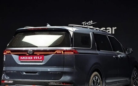 KIA Carnival, 2022 год, 2 160 000 рублей, 3 фотография