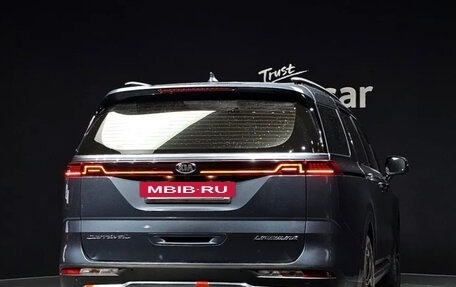 KIA Carnival, 2022 год, 2 160 000 рублей, 4 фотография