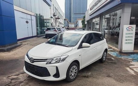 Toyota Vios III, 2022 год, 1 060 000 рублей, 1 фотография
