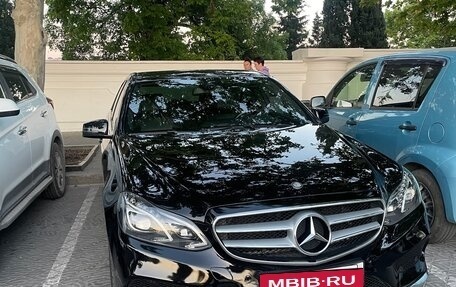 Mercedes-Benz E-Класс, 2014 год, 2 250 000 рублей, 2 фотография