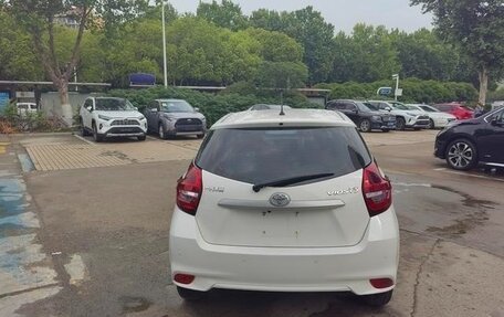 Toyota Vios III, 2022 год, 1 060 000 рублей, 3 фотография