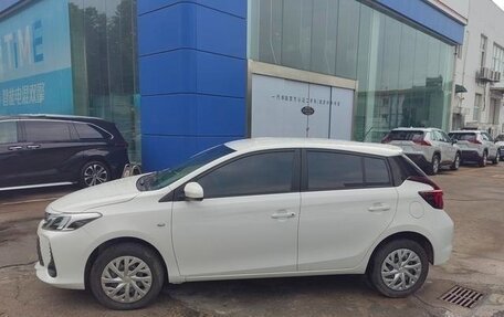Toyota Vios III, 2022 год, 1 060 000 рублей, 5 фотография