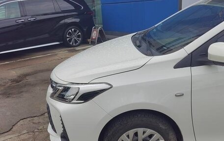 Toyota Vios III, 2022 год, 1 060 000 рублей, 6 фотография