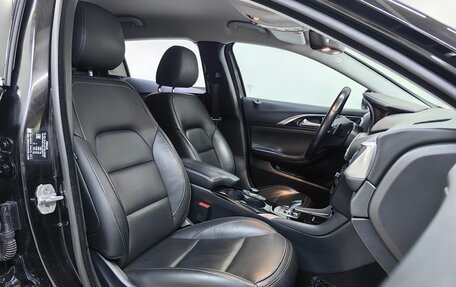 Infiniti QX30, 2017 год, 2 098 000 рублей, 7 фотография