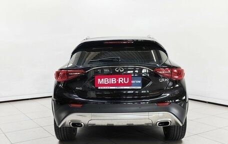 Infiniti QX30, 2017 год, 2 098 000 рублей, 4 фотография