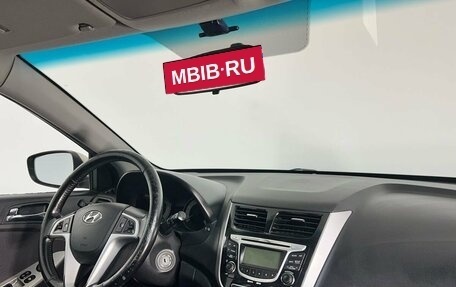 Hyundai Solaris II рестайлинг, 2011 год, 699 000 рублей, 13 фотография