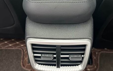 KIA K5, 2021 год, 2 200 000 рублей, 7 фотография