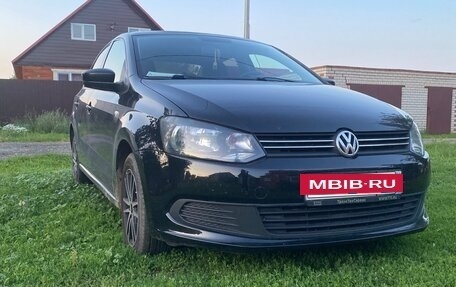 Volkswagen Polo VI (EU Market), 2014 год, 830 000 рублей, 3 фотография
