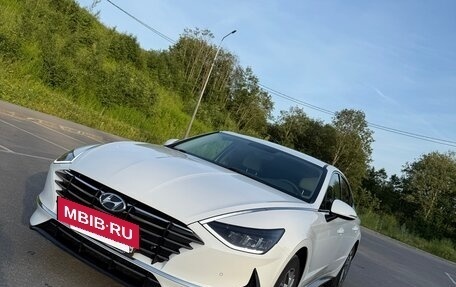 Hyundai Sonata VIII, 2020 год, 3 000 000 рублей, 3 фотография