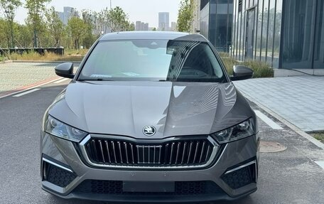 Skoda Octavia IV, 2021 год, 1 580 006 рублей, 2 фотография