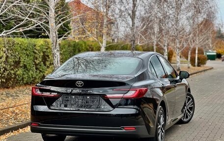 Toyota Camry, 2025 год, 4 390 000 рублей, 5 фотография