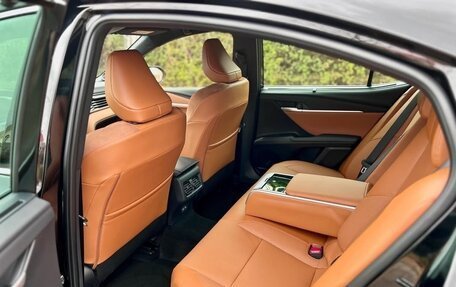 Toyota Camry, 2025 год, 4 390 000 рублей, 19 фотография