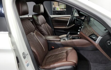 BMW 5 серия, 2019 год, 2 943 000 рублей, 5 фотография