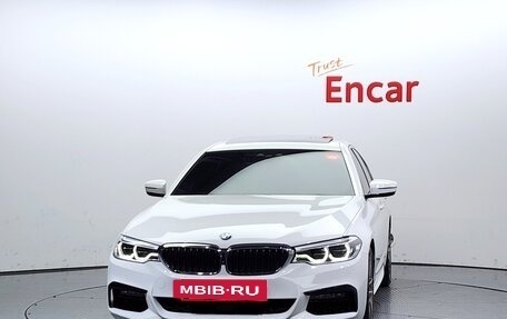 BMW 5 серия, 2019 год, 2 943 000 рублей, 4 фотография