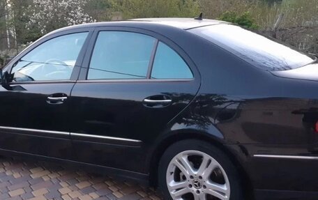 Mercedes-Benz E-Класс, 2008 год, 1 390 000 рублей, 3 фотография