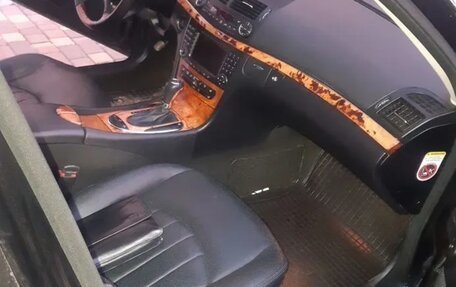 Mercedes-Benz E-Класс, 2008 год, 1 390 000 рублей, 5 фотография