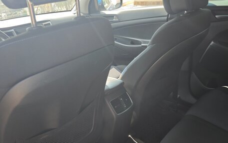Hyundai Tucson III, 2016 год, 2 200 000 рублей, 14 фотография