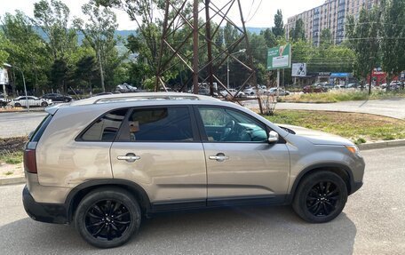 KIA Sorento II рестайлинг, 2010 год, 1 100 000 рублей, 5 фотография