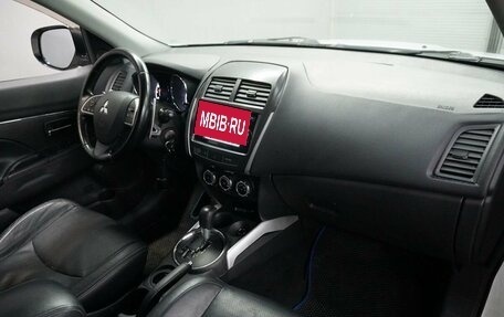Mitsubishi ASX I рестайлинг, 2013 год, 920 000 рублей, 11 фотография