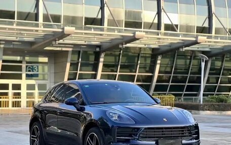 Porsche Macan I рестайлинг, 2022 год, 5 600 000 рублей, 3 фотография