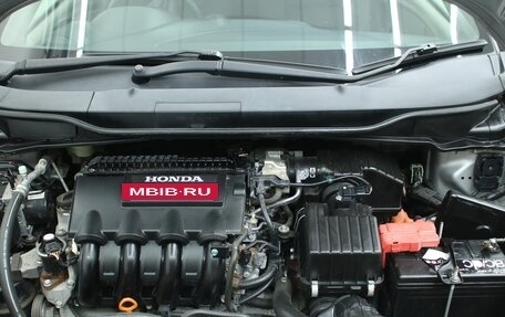 Honda Insight II рестайлинг, 2010 год, 870 000 рублей, 7 фотография