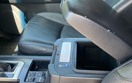 Toyota Land Cruiser Prado 150 рестайлинг 2, 2013 год, 2 980 000 рублей, 11 фотография