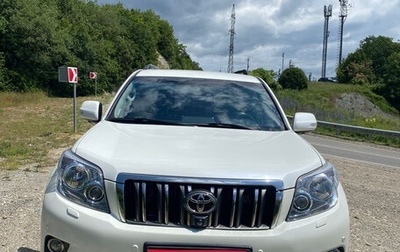 Toyota Land Cruiser Prado 150 рестайлинг 2, 2013 год, 2 980 000 рублей, 1 фотография