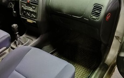 Mitsubishi Carisma I, 2003 год, 290 000 рублей, 1 фотография