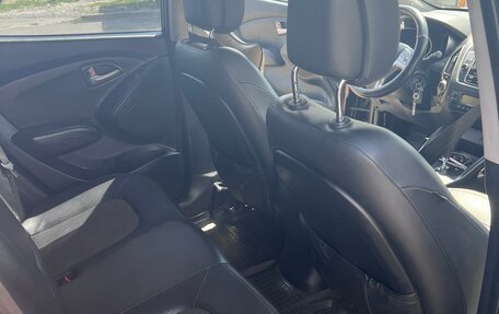 Hyundai ix35 I рестайлинг, 2010 год, 1 295 000 рублей, 10 фотография