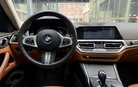 BMW 4 серия, 2022 год, 4 130 000 рублей, 9 фотография