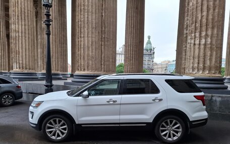 Ford Explorer VI, 2019 год, 2 800 000 рублей, 2 фотография