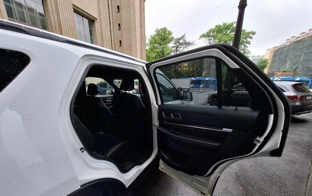 Ford Explorer VI, 2019 год, 2 800 000 рублей, 10 фотография