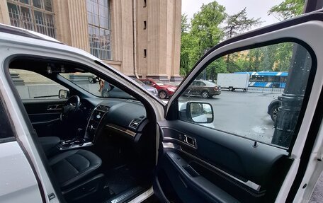 Ford Explorer VI, 2019 год, 2 800 000 рублей, 11 фотография