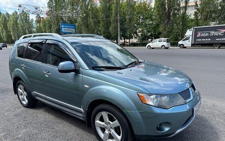 Mitsubishi Outlander III рестайлинг 3, 2008 год, 1 150 000 рублей, 2 фотография