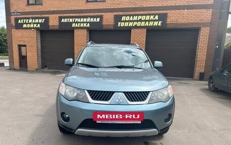 Mitsubishi Outlander III рестайлинг 3, 2008 год, 1 150 000 рублей, 10 фотография