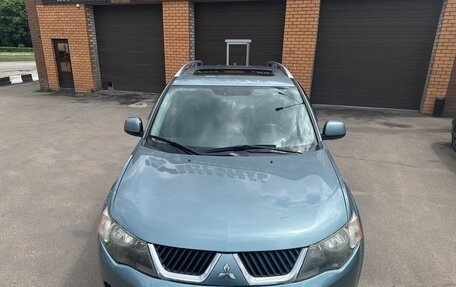 Mitsubishi Outlander III рестайлинг 3, 2008 год, 1 150 000 рублей, 9 фотография