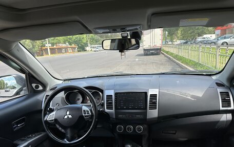 Mitsubishi Outlander III рестайлинг 3, 2008 год, 1 150 000 рублей, 19 фотография