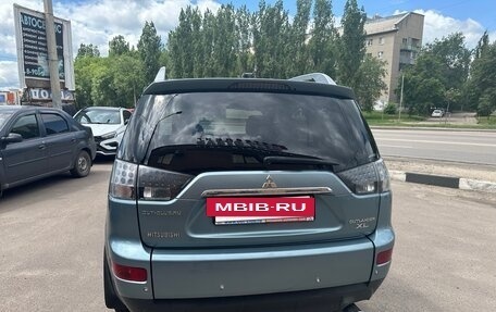 Mitsubishi Outlander III рестайлинг 3, 2008 год, 1 150 000 рублей, 14 фотография