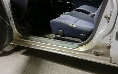 Mitsubishi Carisma I, 2003 год, 290 000 рублей, 7 фотография