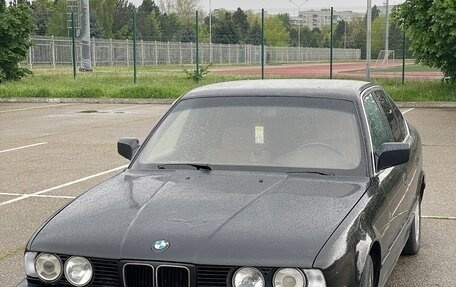 BMW 5 серия, 1989 год, 300 000 рублей, 4 фотография