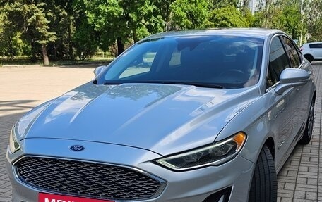 Ford Fusion (North America) II, 2019 год, 2 099 000 рублей, 1 фотография